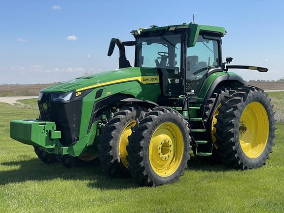 2024 John Deere 8R 370 Equipment Image0