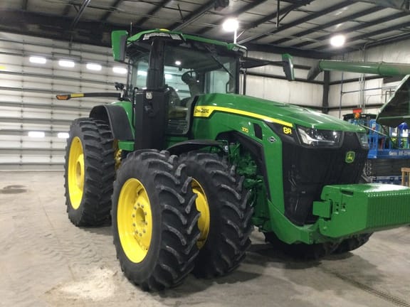 2024 John Deere 8R 370 Equipment Image0