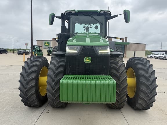 Image of John Deere 8R 370 equipment image 1