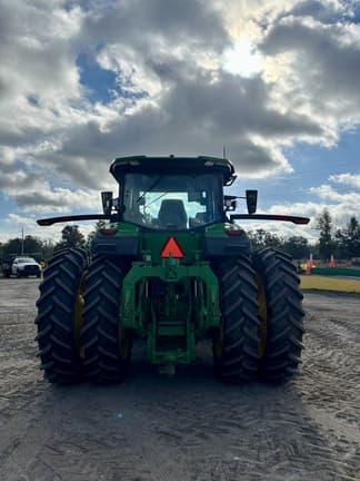 Image of John Deere 8R 370 equipment image 3