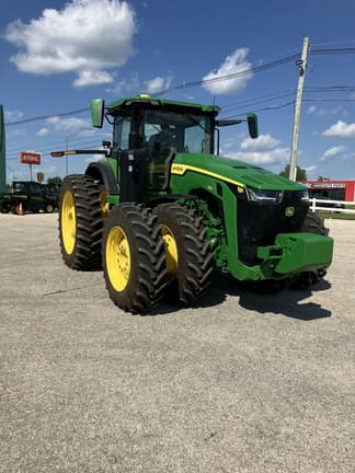Image of John Deere 8R 370 equipment image 1