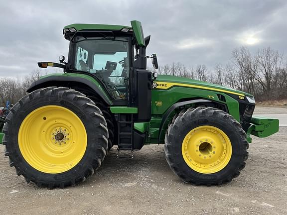 Image of John Deere 8R 370 equipment image 1