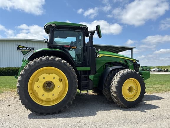 Image of John Deere 8R 370 Primary image