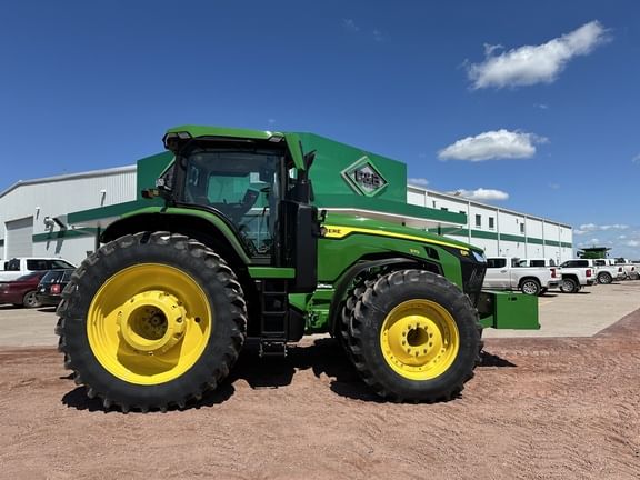 2024 John Deere 8R 370 Equipment Image0
