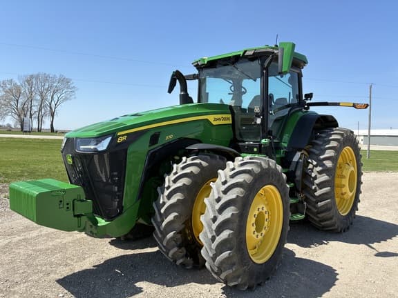 Image of John Deere 8R 370 equipment image 1