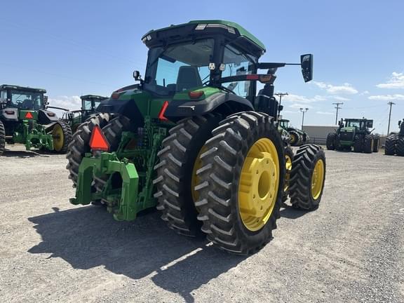 Image of John Deere 8R 370 equipment image 4