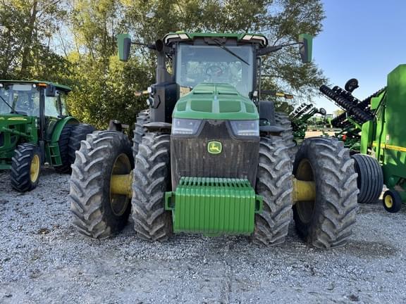 Image of John Deere 8R 370 equipment image 1