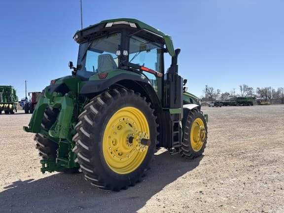 Image of John Deere 8R 370 equipment image 4