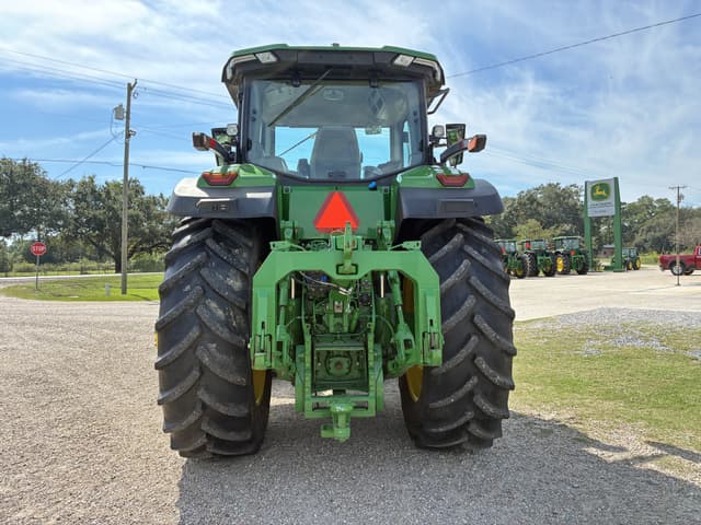 Image of John Deere 8R 370 equipment image 3