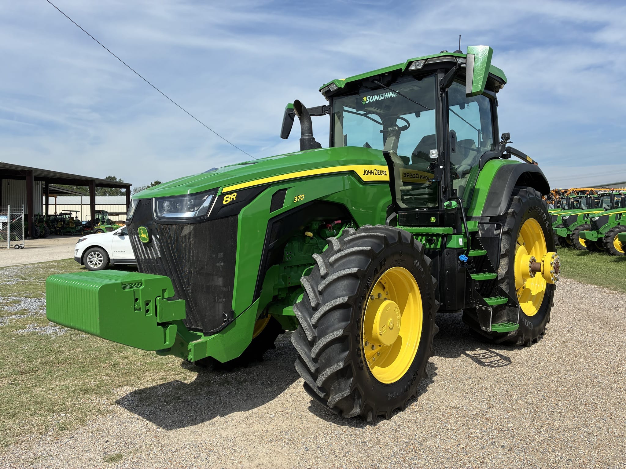 2024 John Deere 8R 370 Equipment Image0