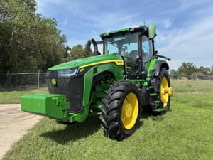 2024 John Deere 8R 370 Image