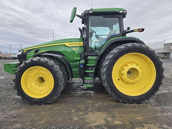 Image of John Deere 8R 370 equipment image 1