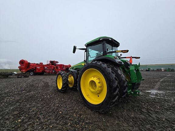 Image of John Deere 8R 370 equipment image 2