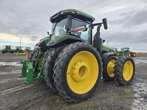 Image of John Deere 8R 370 equipment image 4