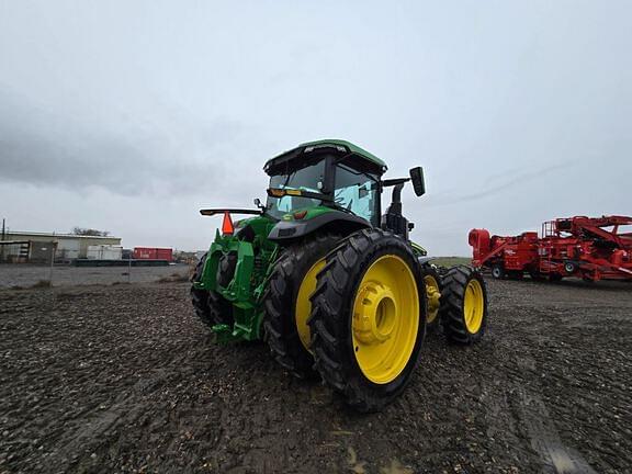 Image of John Deere 8R 370 equipment image 4