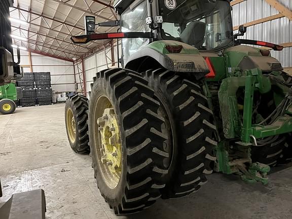 Image of John Deere 8R 370 equipment image 4