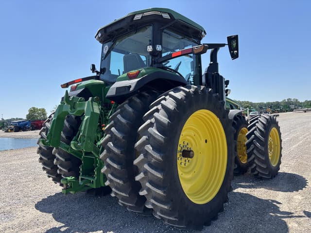 Image of John Deere 8R 370 equipment image 4