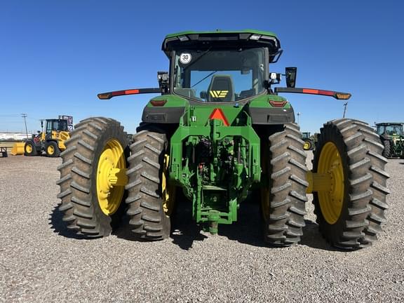 Image of John Deere 8R 370 equipment image 3