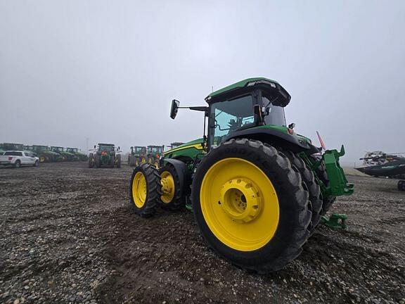 Image of John Deere 8R 370 equipment image 2