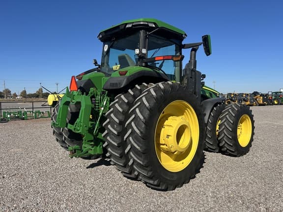 Image of John Deere 8R 370 equipment image 4