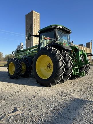 Image of John Deere 8R 370 equipment image 2