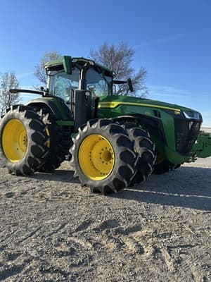 2024 John Deere 8R 370 Image