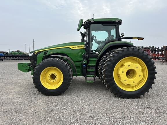 Image of John Deere 8R 370 equipment image 1