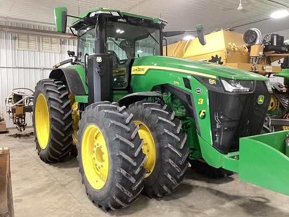 Image of John Deere 8R 370 Primary image