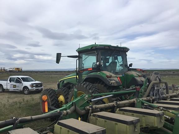Image of John Deere 8R 370 equipment image 1