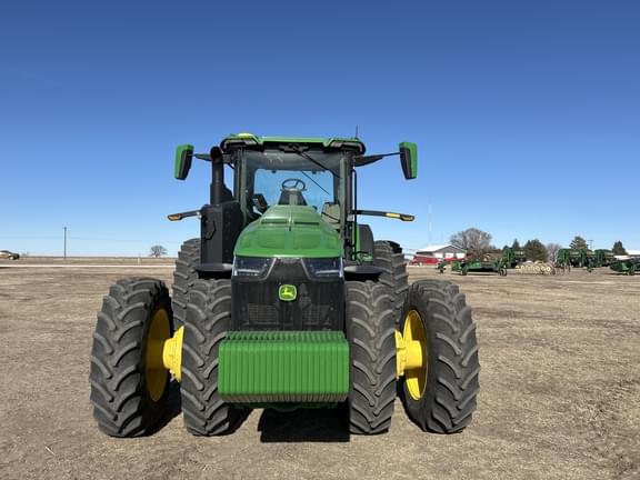 Image of John Deere 8R 370 equipment image 2