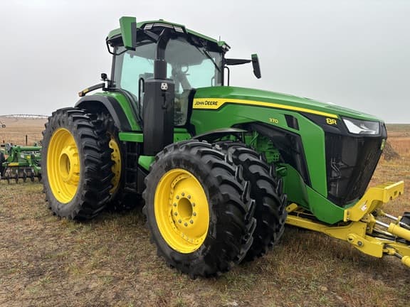 Image of John Deere 8R 370 Primary image