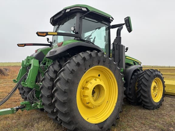 Image of John Deere 8R 370 equipment image 3