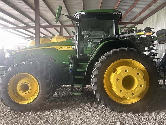 Image of John Deere 8R 370 Primary image