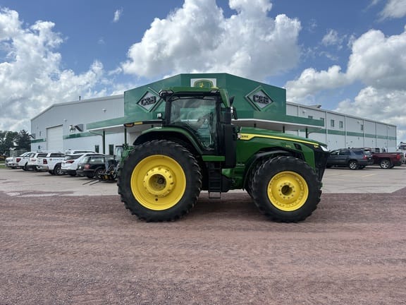 Main image John Deere 8R 370