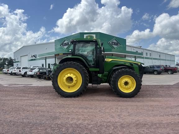 Image of John Deere 8R 370 Primary image