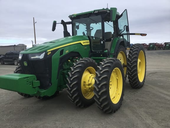 2024 John Deere 8R 370 Equipment Image0