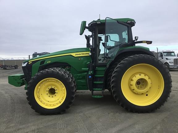 Image of John Deere 8R 370 equipment image 1