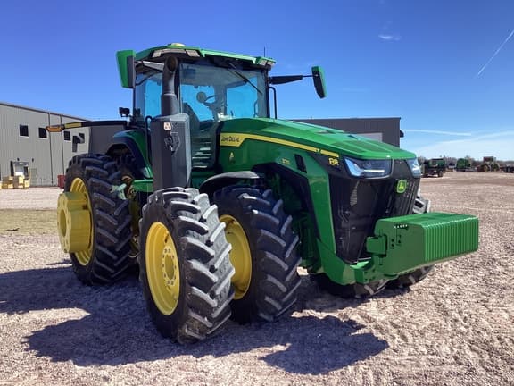 Image of John Deere 8R 370 equipment image 2