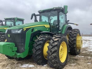 2024 John Deere 8R 370 Image