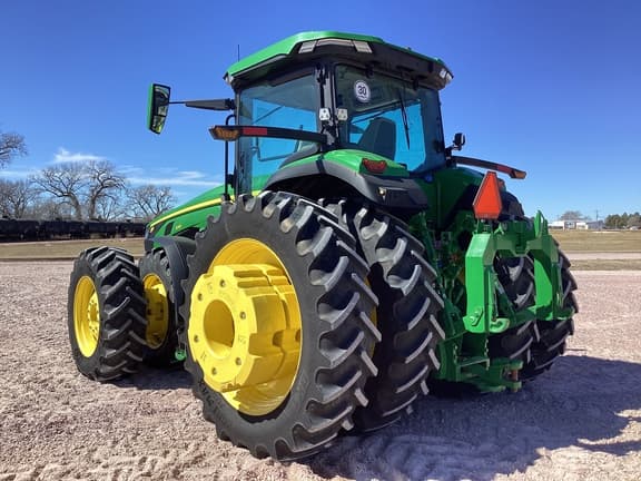 Image of John Deere 8R 370 equipment image 3