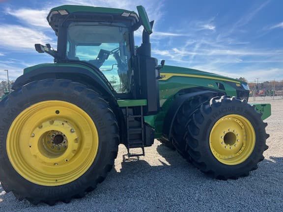 Image of John Deere 8R 370 equipment image 3