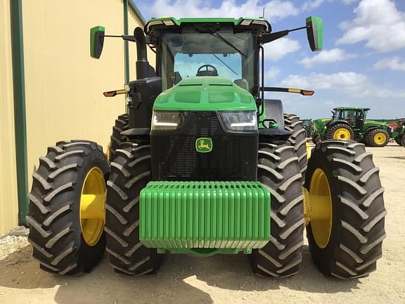 Image of John Deere 8R 370 equipment image 2