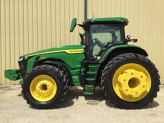 Image of John Deere 8R 370 Primary image