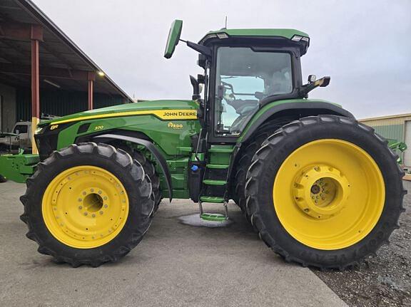 Image of John Deere 8R 370 equipment image 1