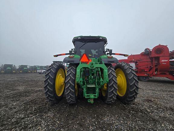 Image of John Deere 8R 370 equipment image 3