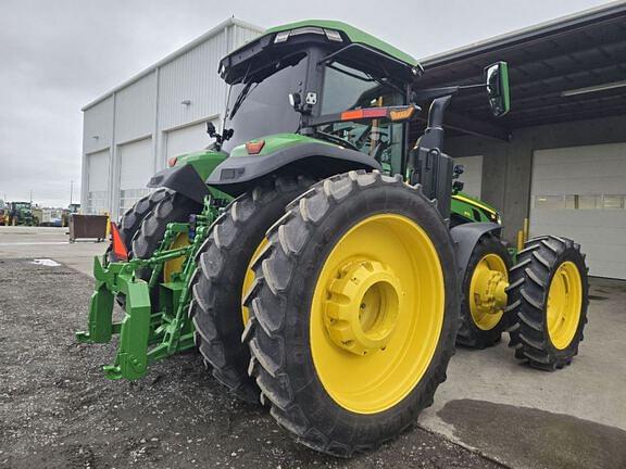 Image of John Deere 8R 370 equipment image 4