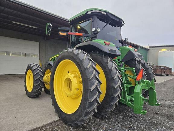 Image of John Deere 8R 370 equipment image 2