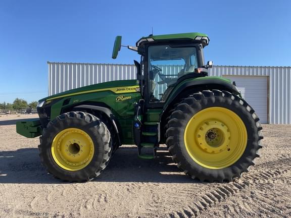 Image of John Deere 8R 370 Primary image