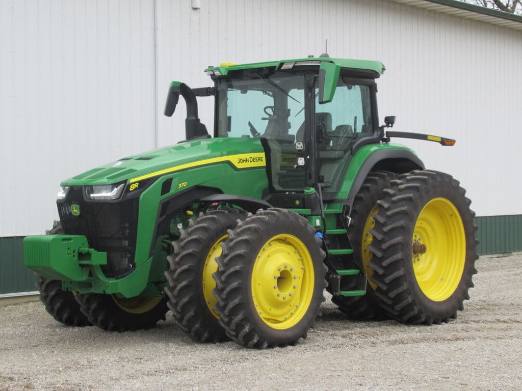 Image of John Deere 8R 370 Primary image