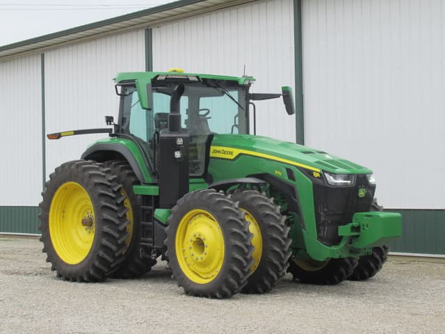 Image of John Deere 8R 370 equipment image 2